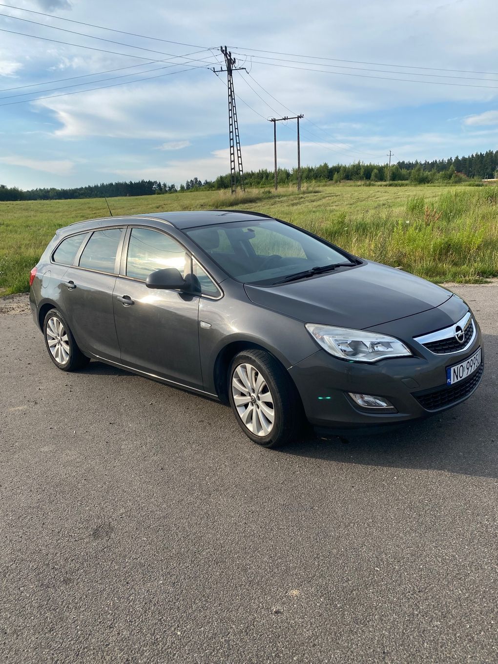 Opel Astra Opel Astra 1.4 140 KM Sports Tourer + LPG | 2011 | Zadbany |