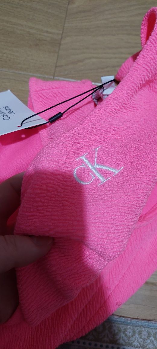 Nowa sukienka Calvin Klein L