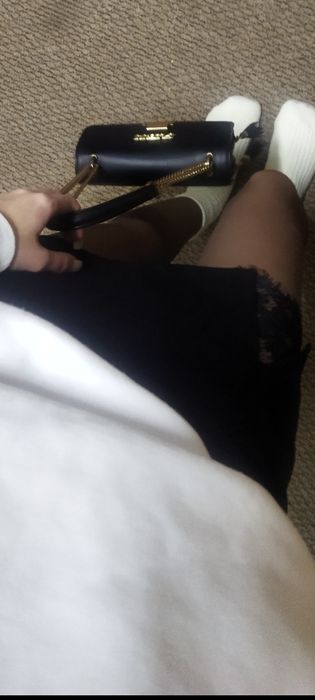 Юбка с кружевом короткая