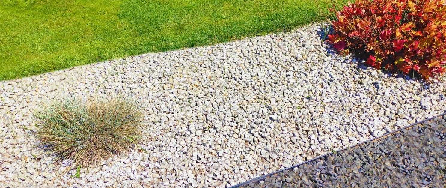 Obrzeże ogrodowe tworzywo sztuczne plastikowe 1000 cm x 4 cm czarny