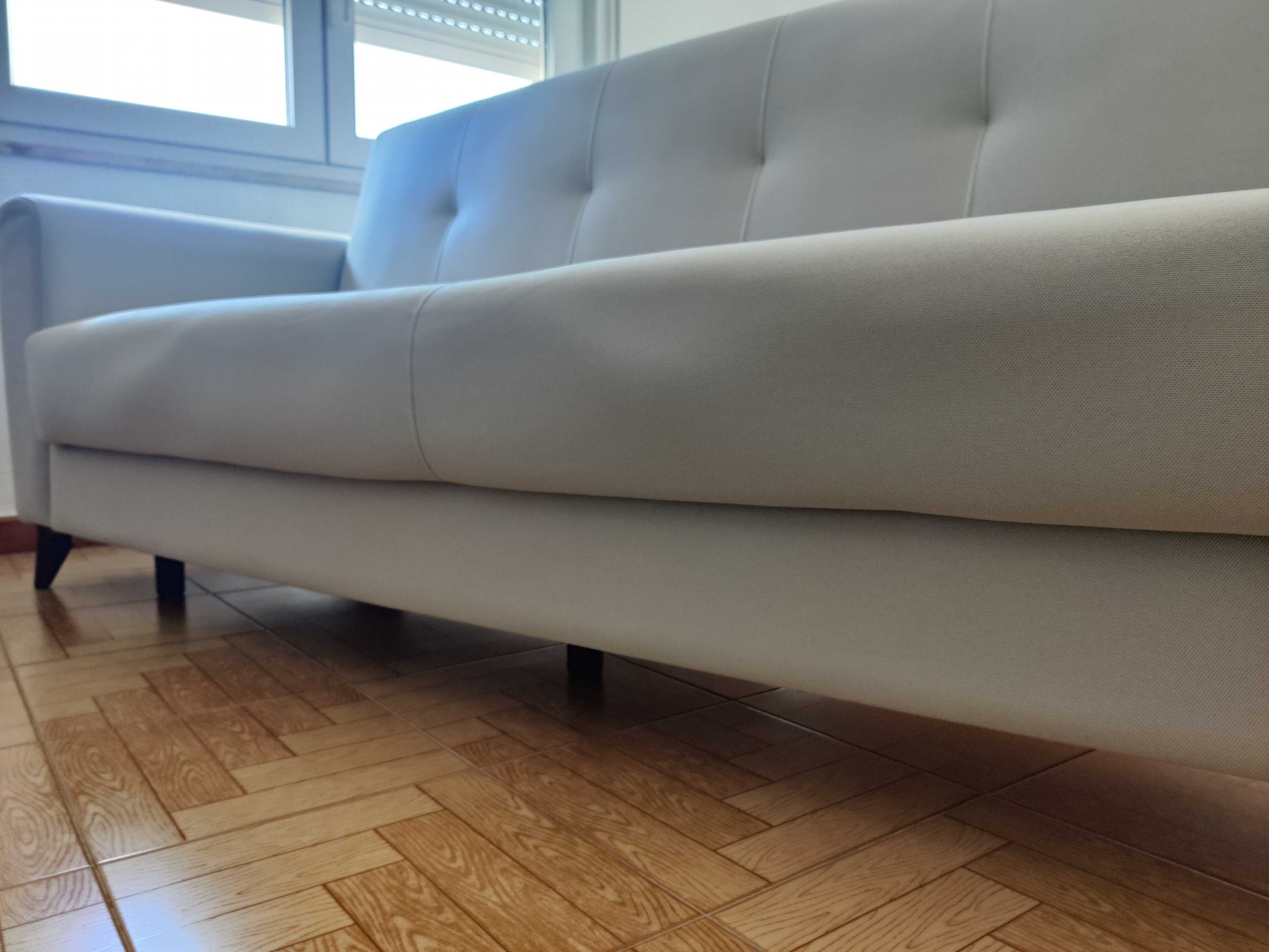Sofá-cama de 3 lugares em cinzento