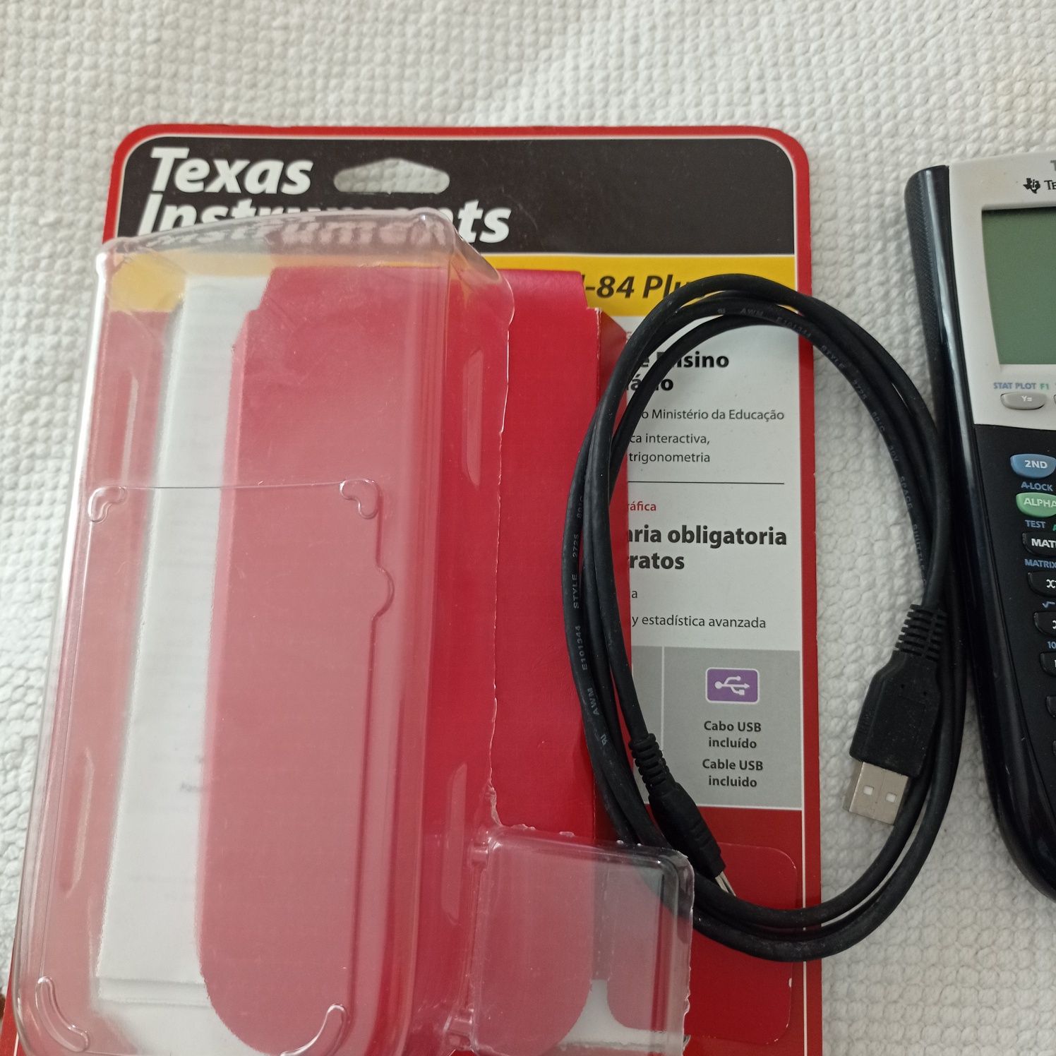 Calculadora Gráfica Texas Instruments TI 84 Plus
