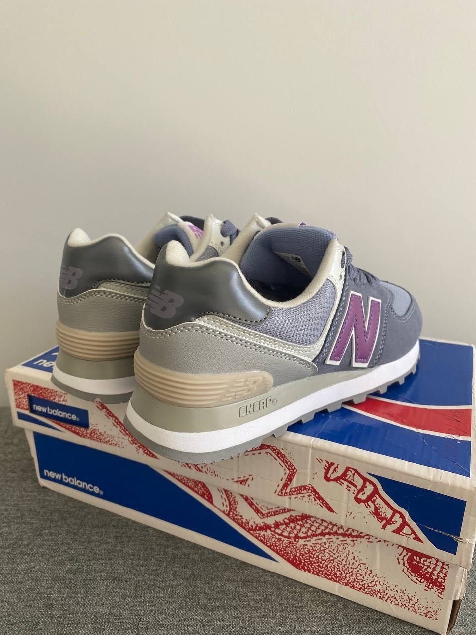 Кросівки New Balance р37