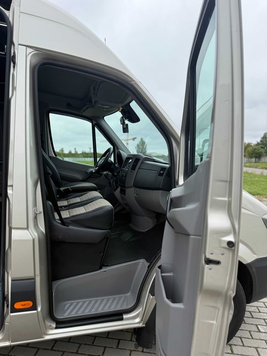 Оренда мікроавтобуса 8+1 • Подобово • З водієм або без • Львів