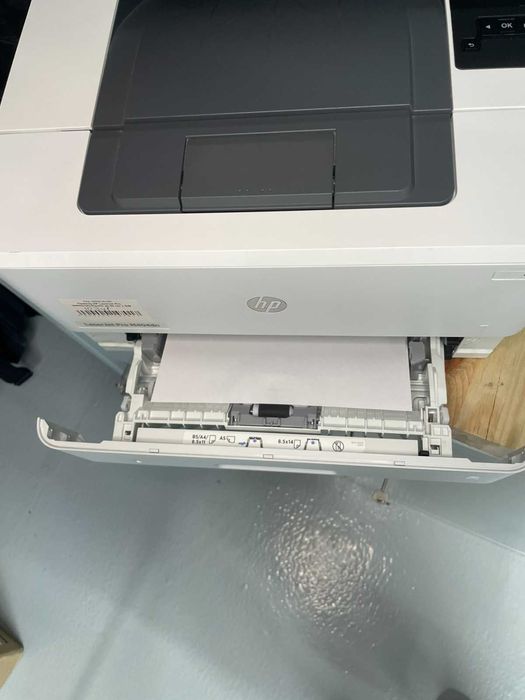 Принтер HP LaserJet Pro M404dn(A)-(Пробіг до 50 тис )- Б/В