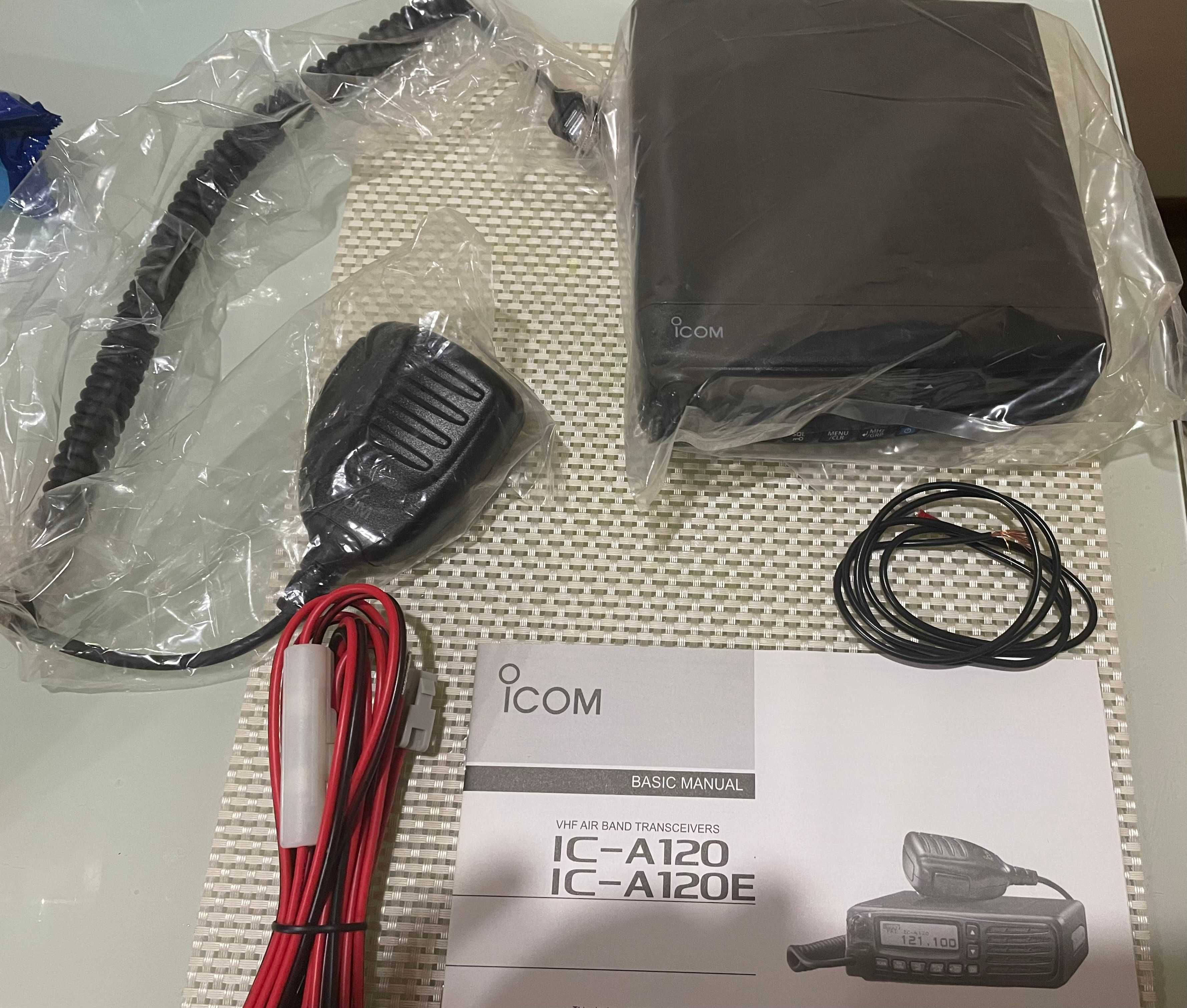 Радіостанція ICOM IC-A120