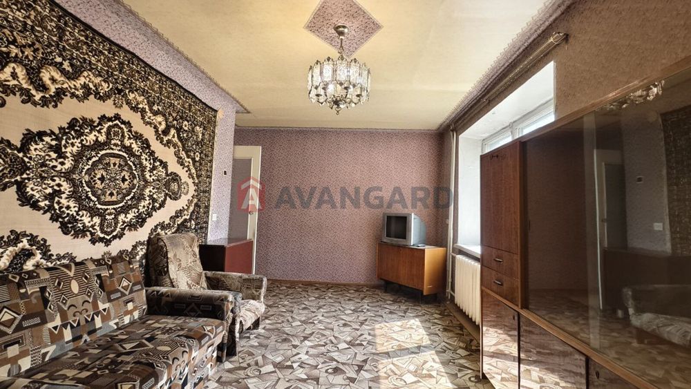 Продається 2-кімнатна квартира по вул. Дудикіна