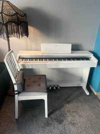 Pianino cyfrowe, Yamaha Arius YDP-145, jak nowe! + stołek i dywan!