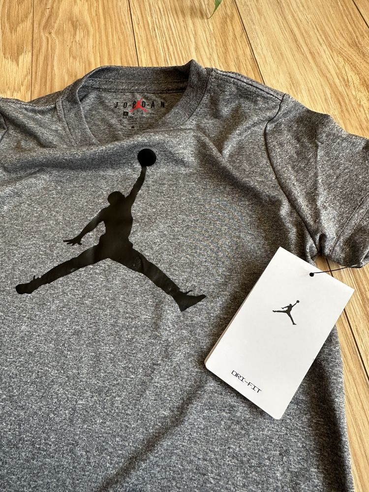 Koszulka chłopięca Nike Air Jordan szara sportowa 104 4 lata oryginaln
