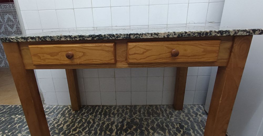 Mesa e cadeiras cozinha