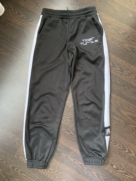 Штаны спортивные женские