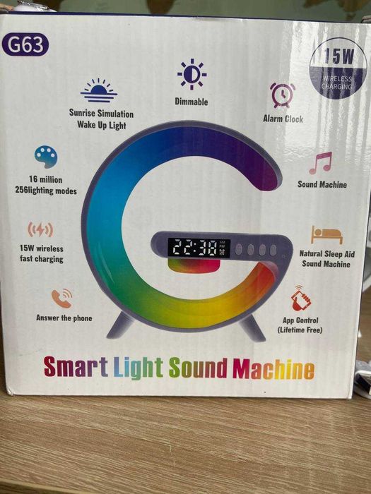 Настільна смарт лампа, біла, велика.