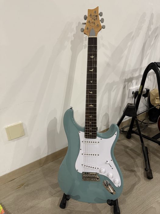 PRS Silver Sky SE