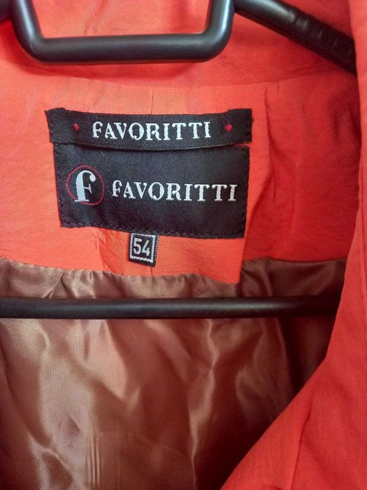 Женский тренч оранжевый