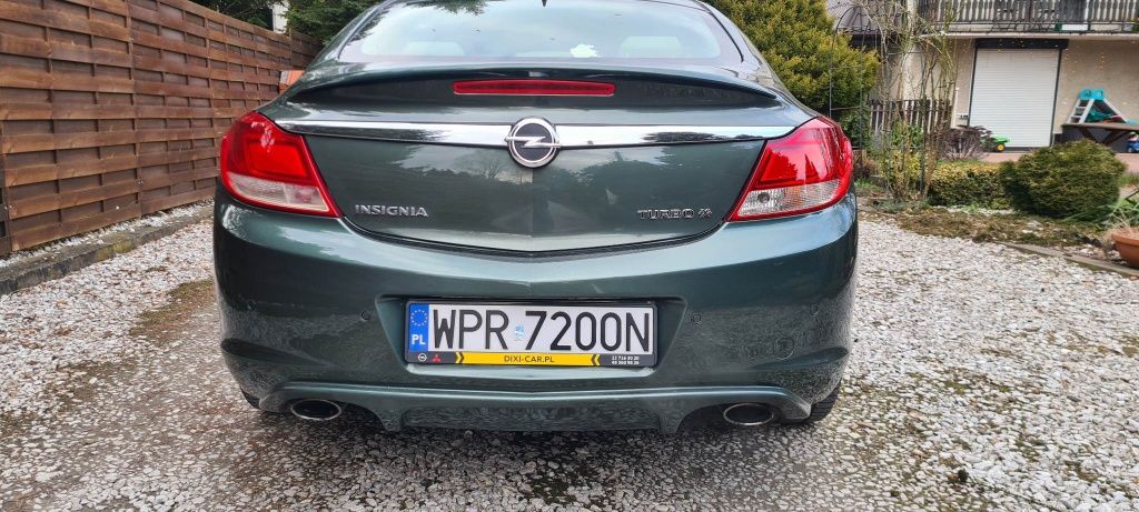 Opel Insignia COSMO  2.0 Turbo 4x4 OPC Line Sport benzyna sedan