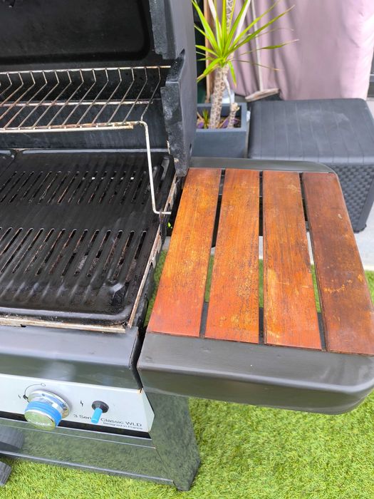 Barbecue a gás com 3 queimadores Campingaz