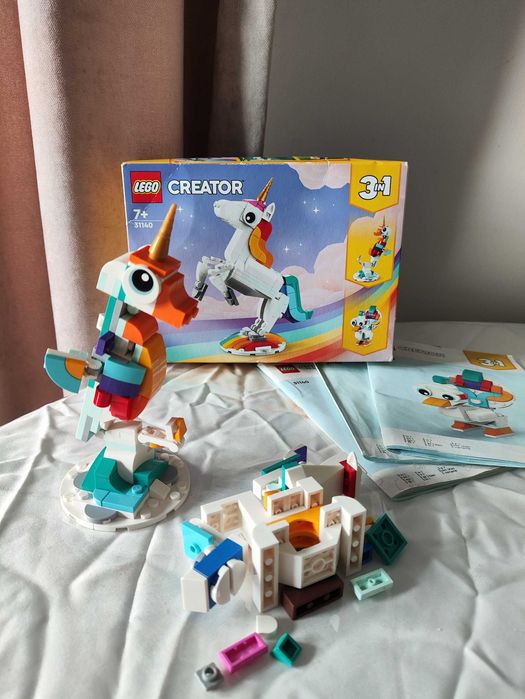 LEGO Creator Magiczny 3w1 jednorożec 31140