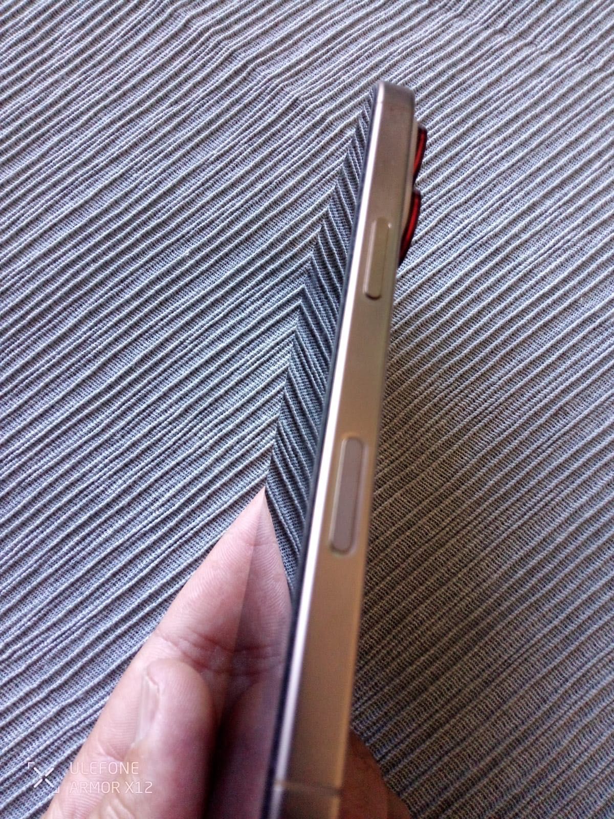Vendo iPhone 16 pro+ Apple Watch