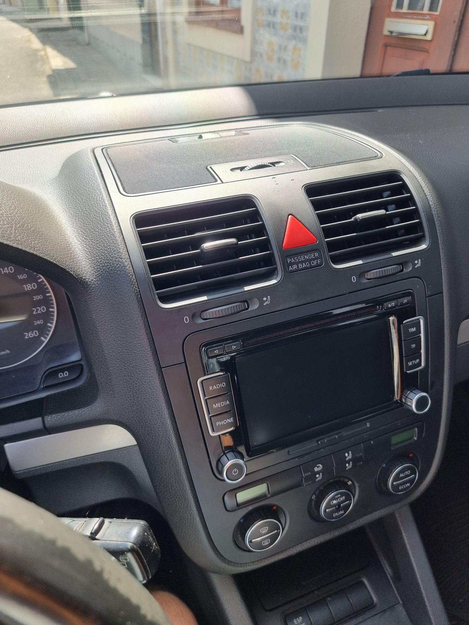 Volkswagen Golf V 1.9tdi