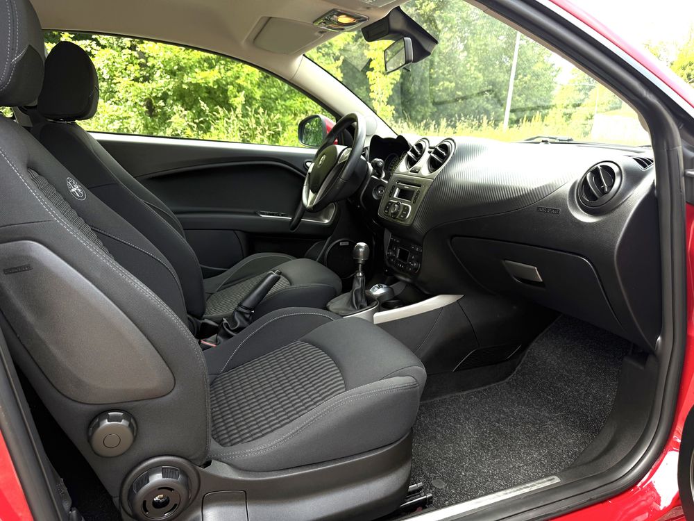 Alfa Romeo MiTo 1.4 16V TURBO 155PS 230 Nm DNA Bose Alu17 Brembo Xenon
