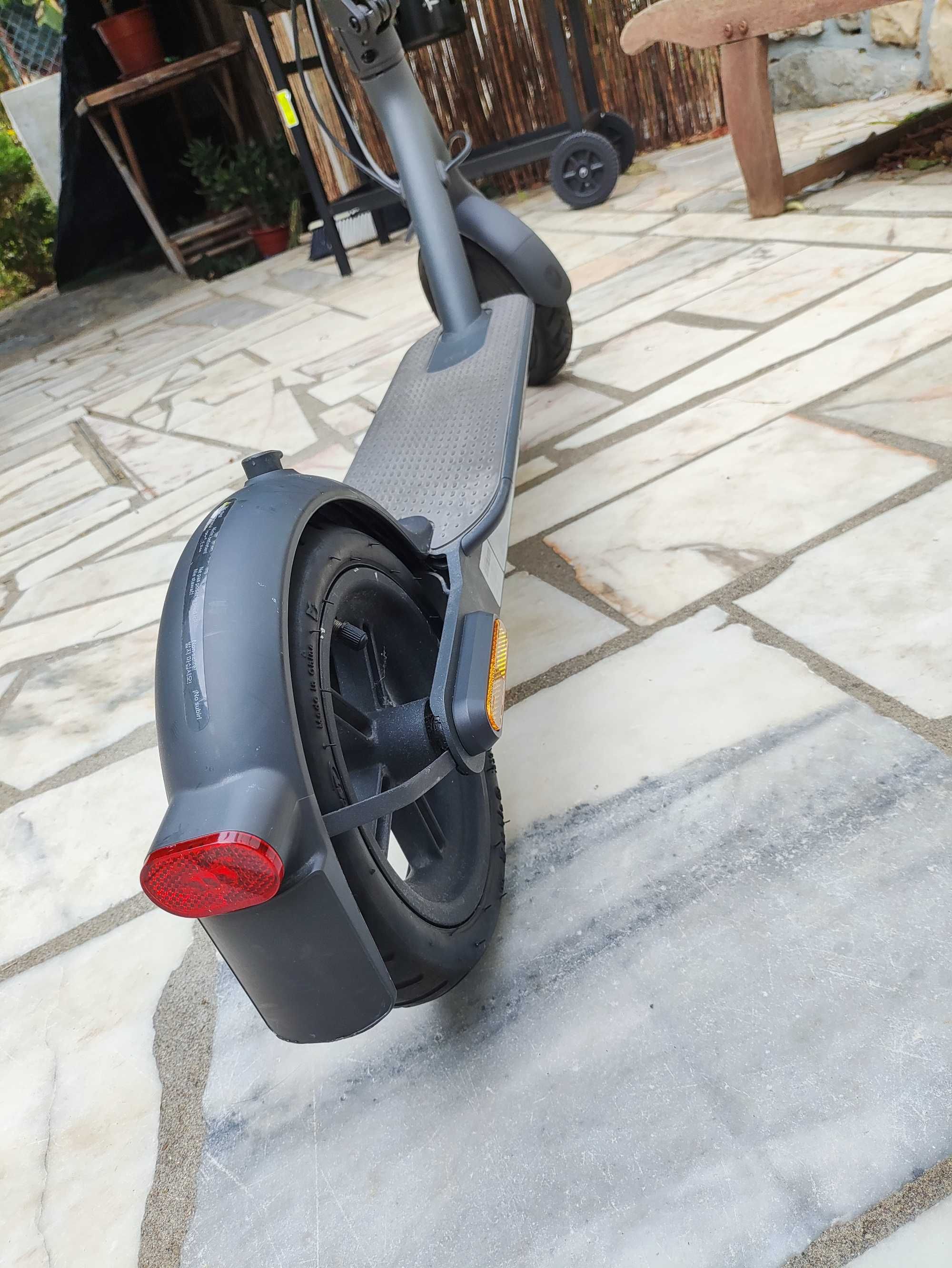 Scooter Xiaomi mi essential