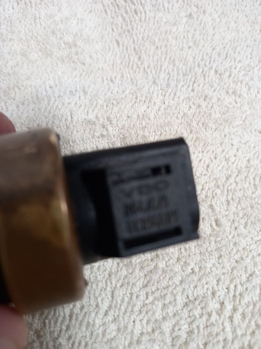 Czujnik Temperatury 6 pin Audi 80 1.9TDI 1Z