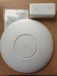 UniFi AP AC Pro – enterprise Wi-Fi access point 802.11ac, scalable