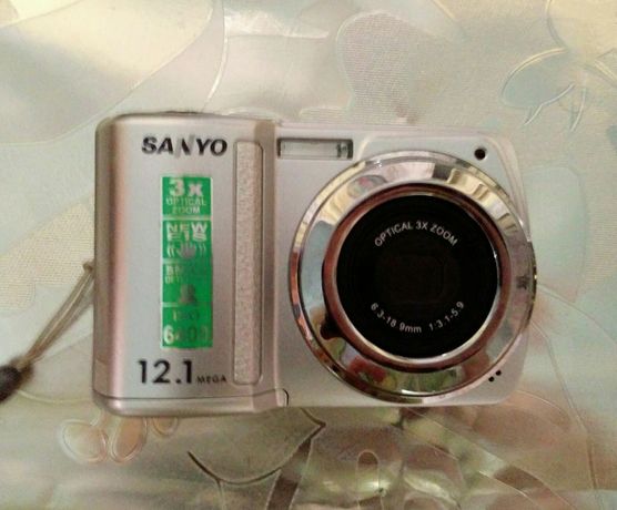 Фотоаппарат цифровой Sanyo