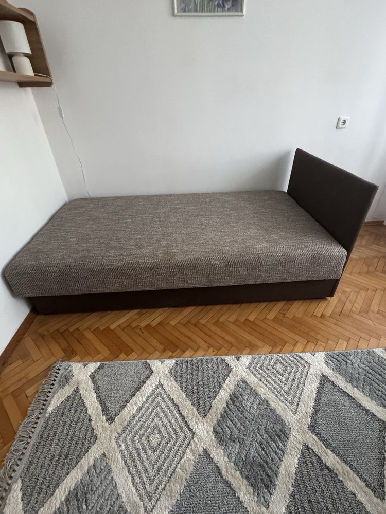 Tapczan / łóżko jednoosobowe