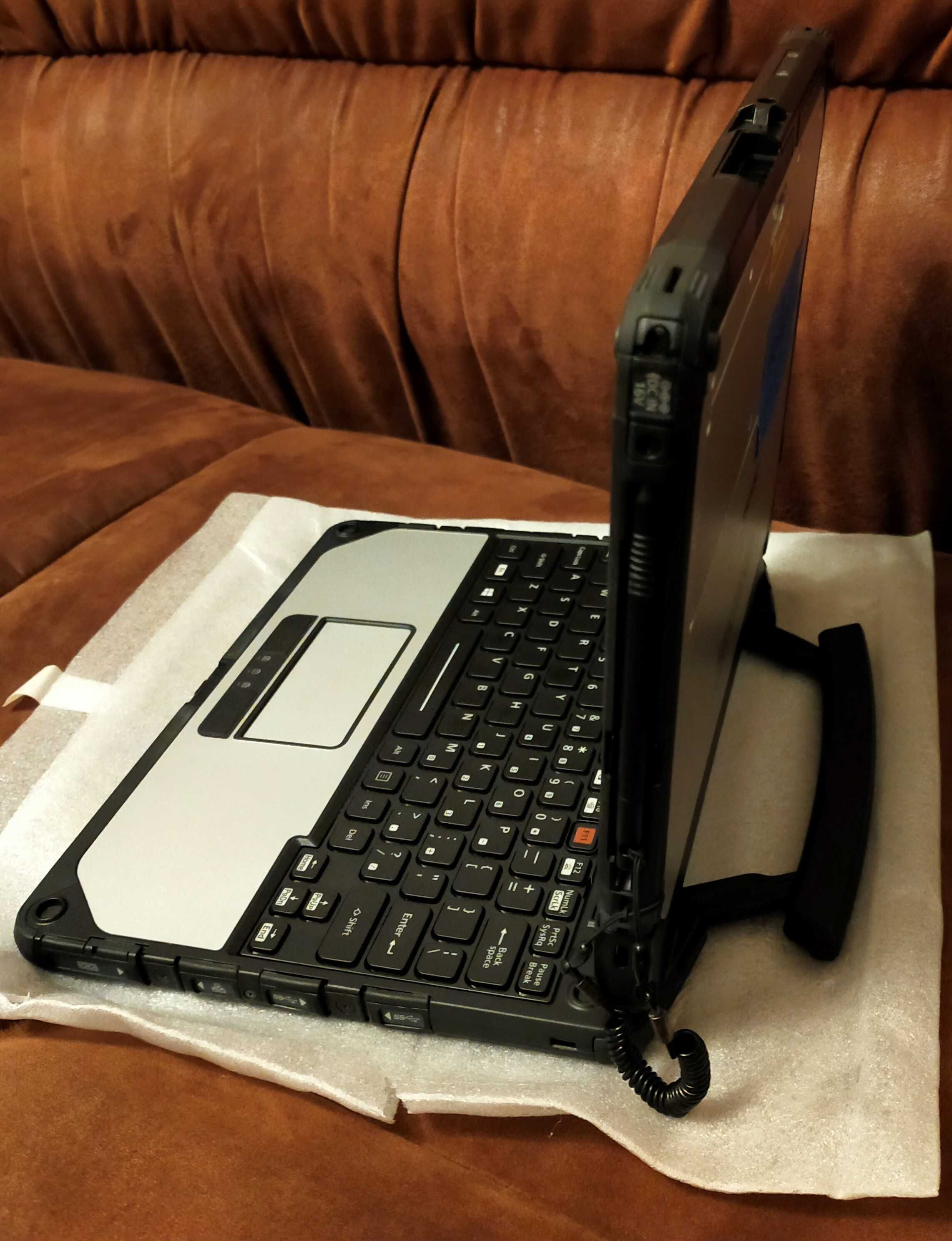 НОВЫЙ. Panasonic CF-20A - тактический 10.1" “два в одном” ноутбук.