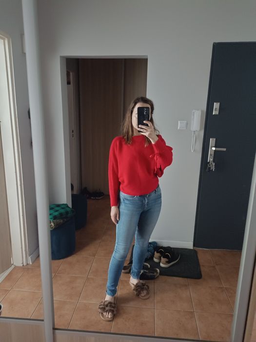 Mięsisty, czerwony sweter, nietoperz, rozmiar uniwersalny