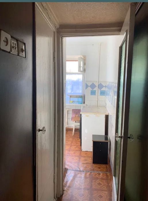 Продам двокімнатну квартиру центр Вишневого