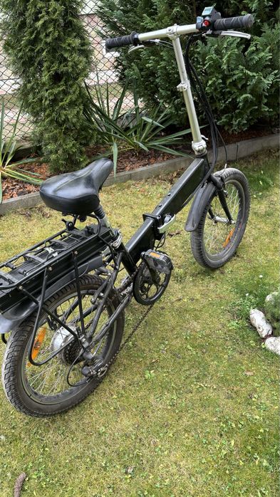 Електровелосипед з складним механізмом