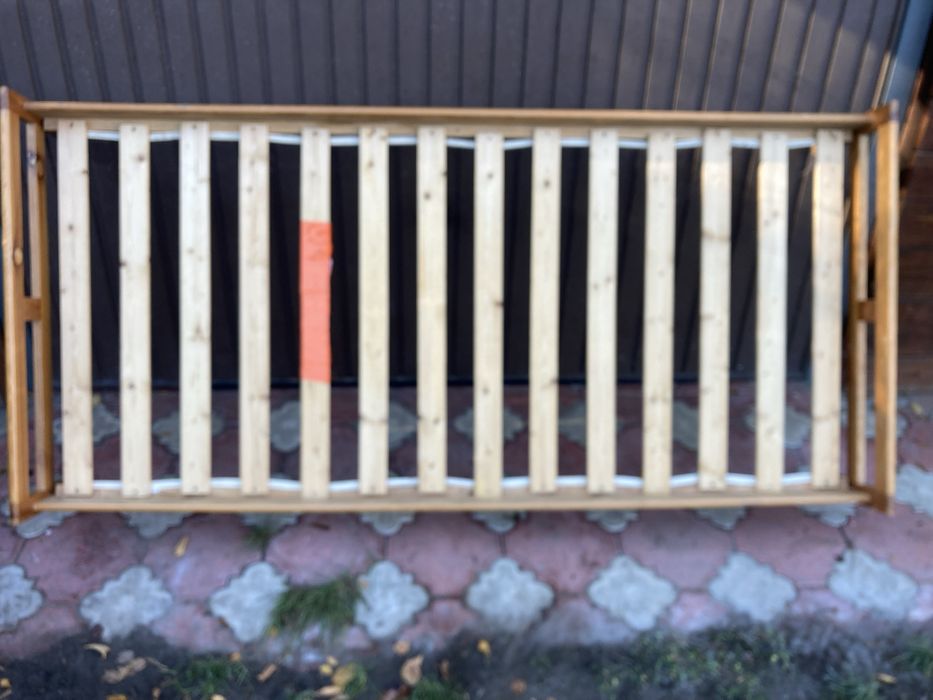 Łóżko +stelarz 90/200