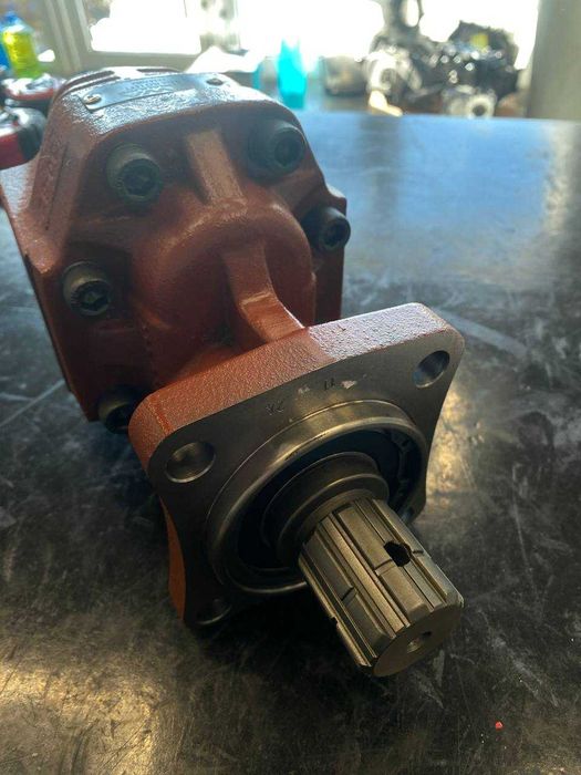 Шестеренчастий гідравлічний насос LIWA 82л. ISO (bi rotation)