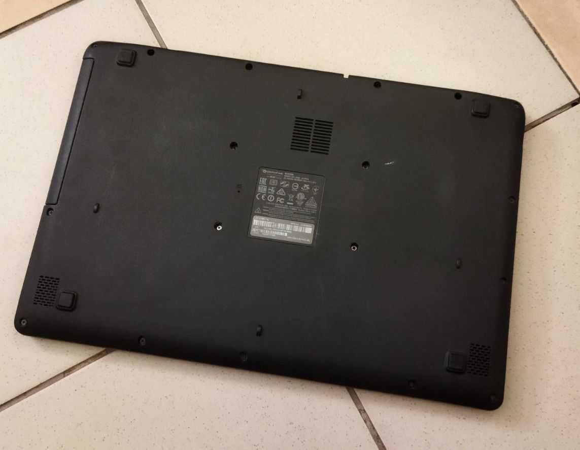 15,6 ультрабук Packard Bell N15W4 з малим споживанням для блекаутів