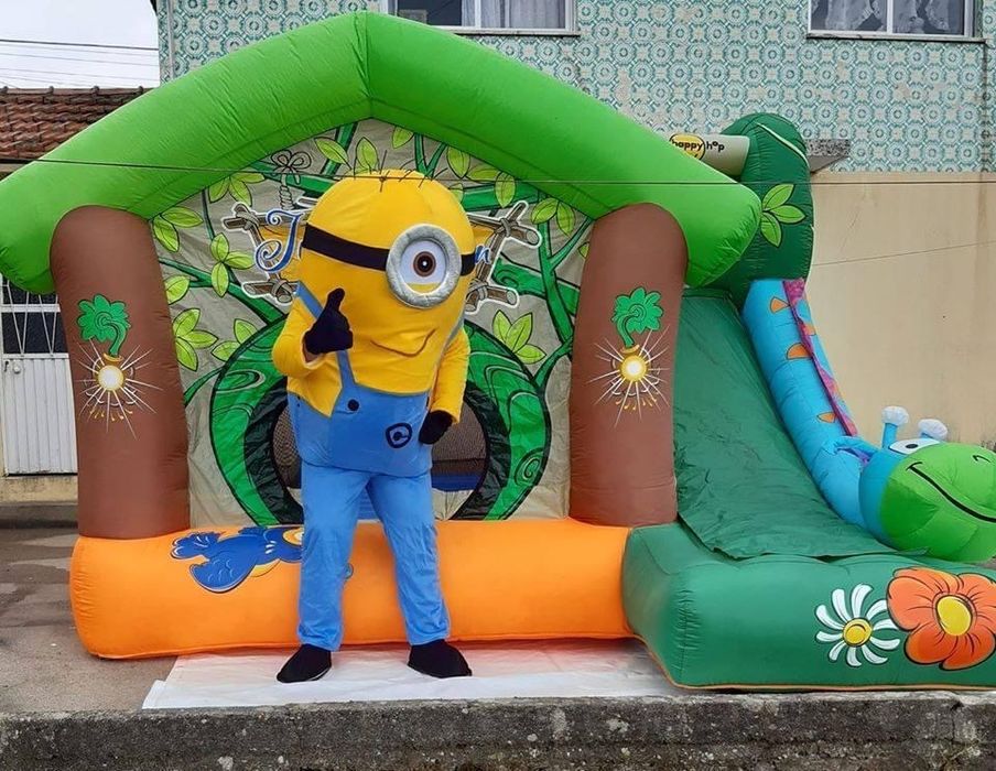 Super mascotes crianças