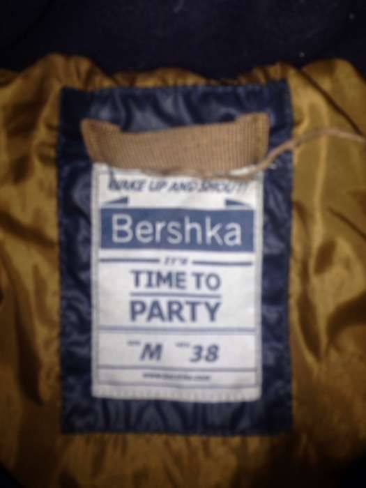 Куртка фирменная Bershka M