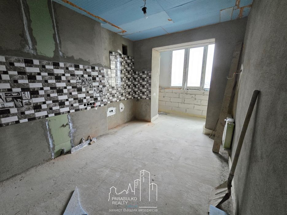 ‼️Продам простору 3-кімнатну квартиру поряд із центром міста!