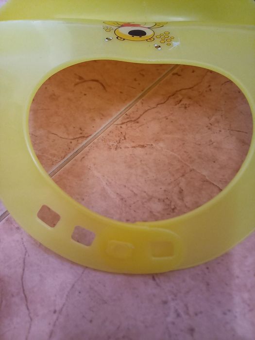 Слюнявчик/нагрудник/ силіконовий