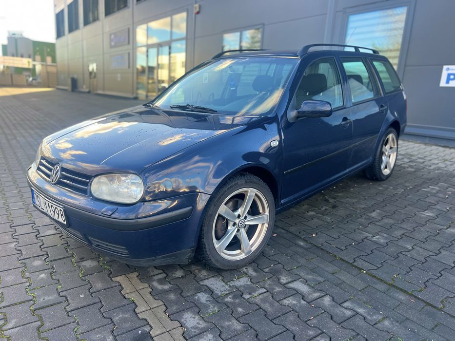 Volkswagen Golf IV 1.9TDI (130KM) /Superstan / Hak/ Skrzynia 6-biegowa