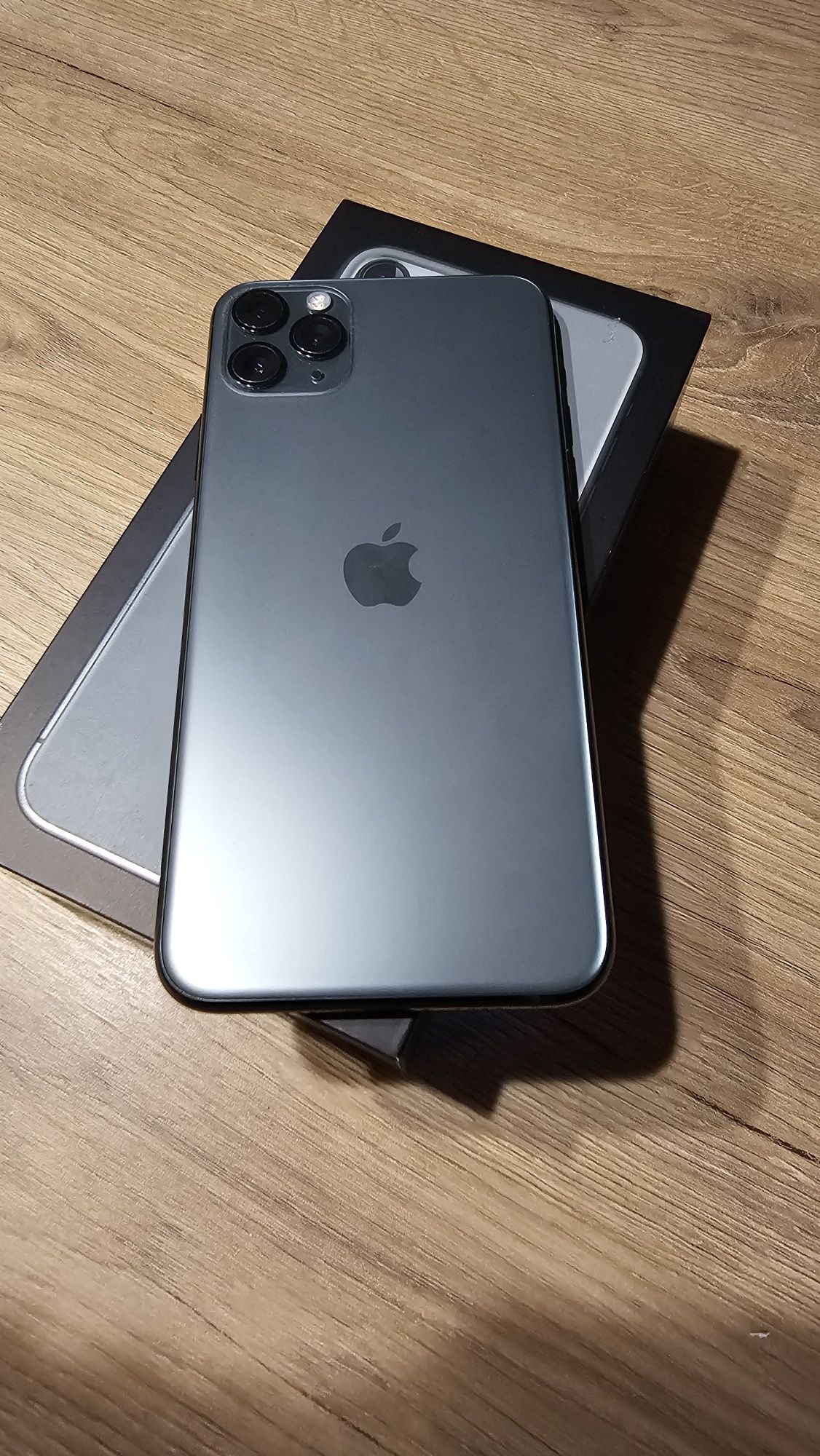 Apple iPhone 11 pro max 64gb idealny pudełko słuchawki ładowarka