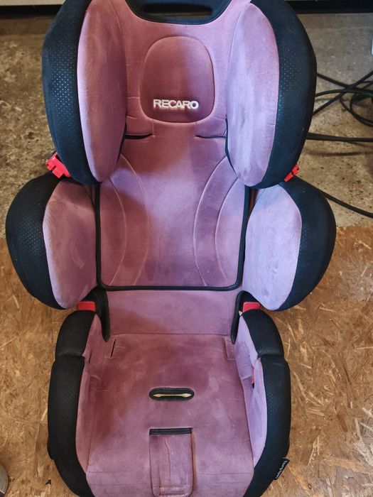 Sprzedam 2 szt fotelików recaro.