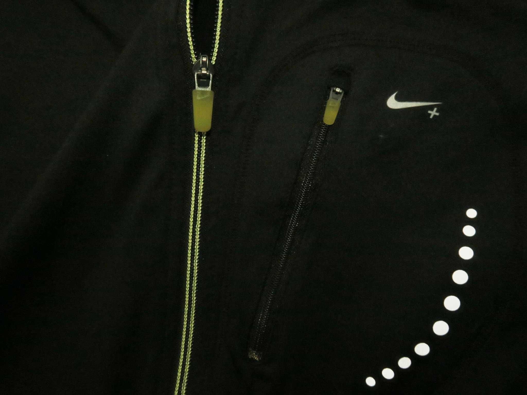 Nike bluza z kapturem na trening M