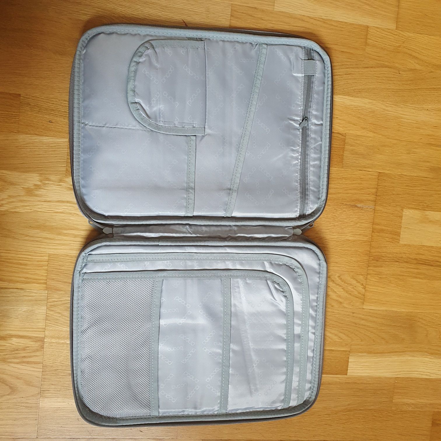Pokrowiec na laptopa/tableta z przegródkami szary