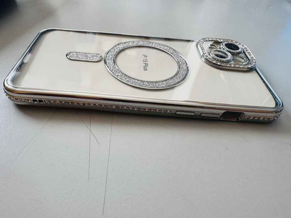 Capas Iphone 15 Plus novas