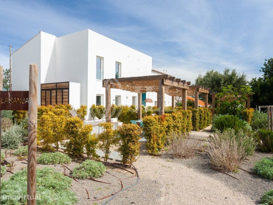 Quinta T15, com 7 apartamentos e piscina, em Tavira, Algarve