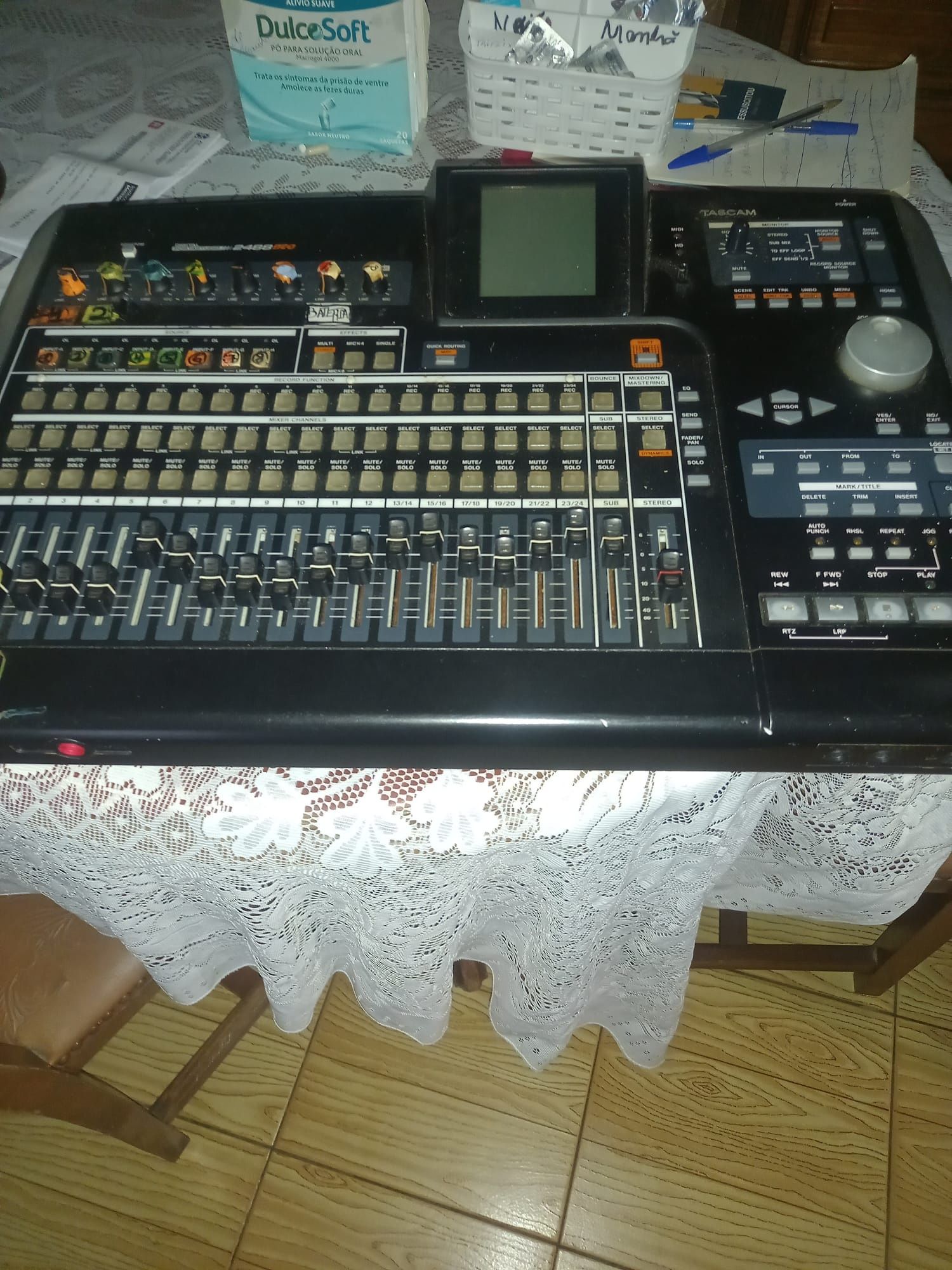 Mesa de som para Dj