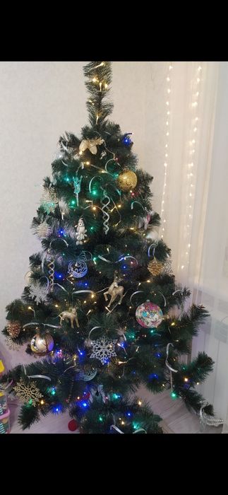 Ялинка штучна зелена