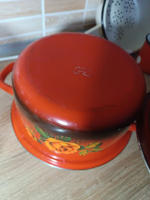 Продам посуд емальорований